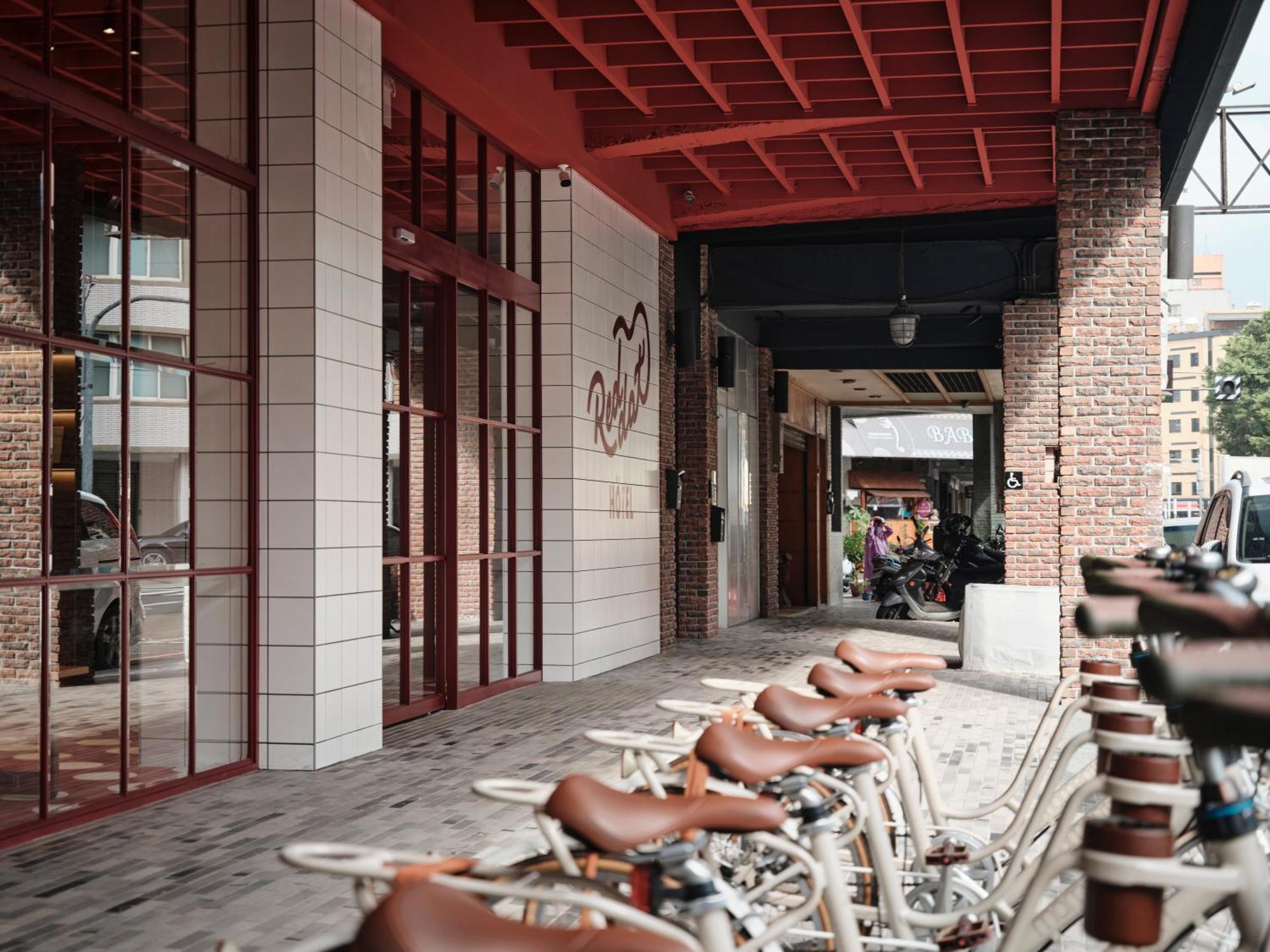 Reddot Hotel Taichung Extérieur photo