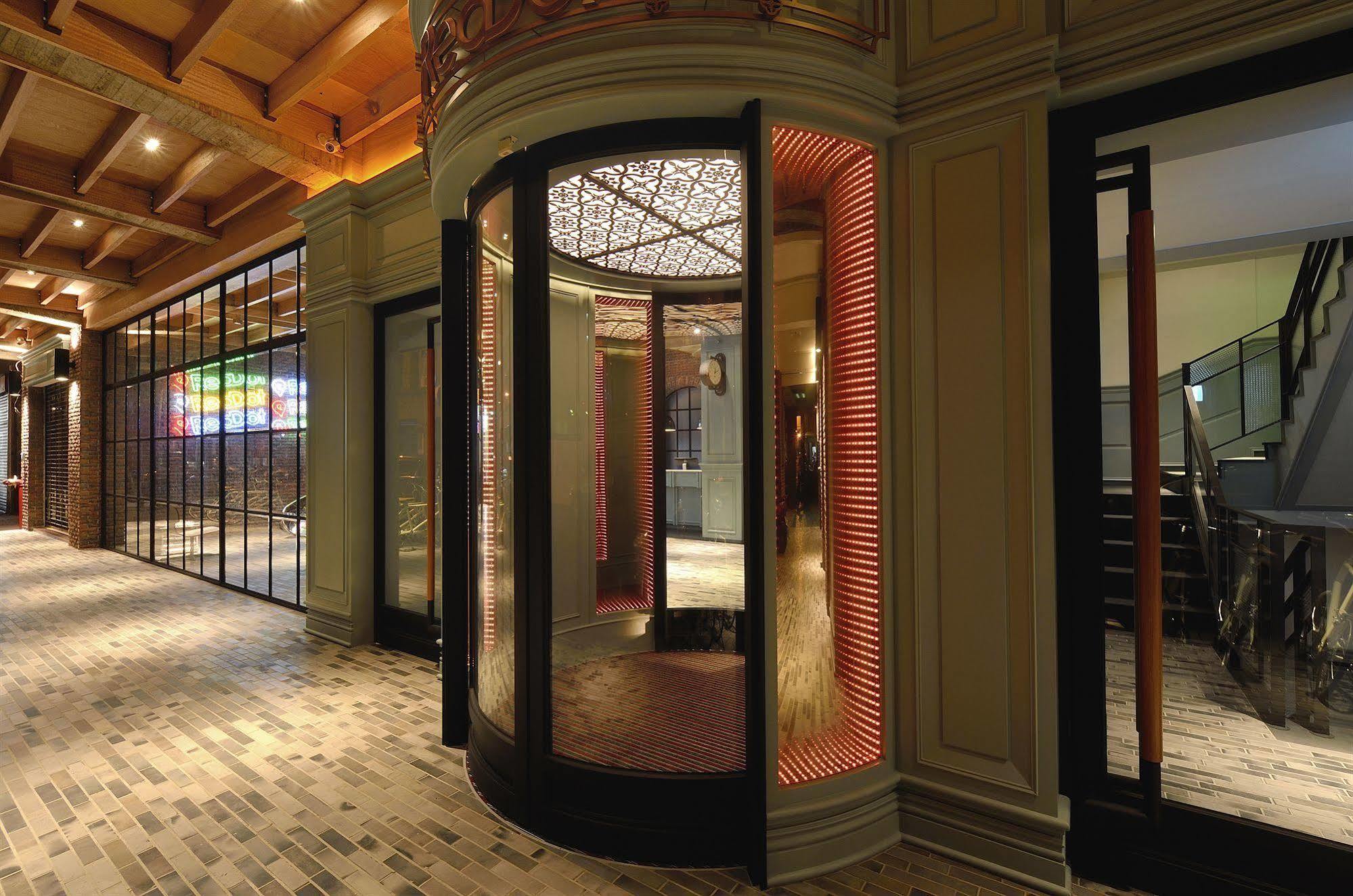 Reddot Hotel Taichung Extérieur photo